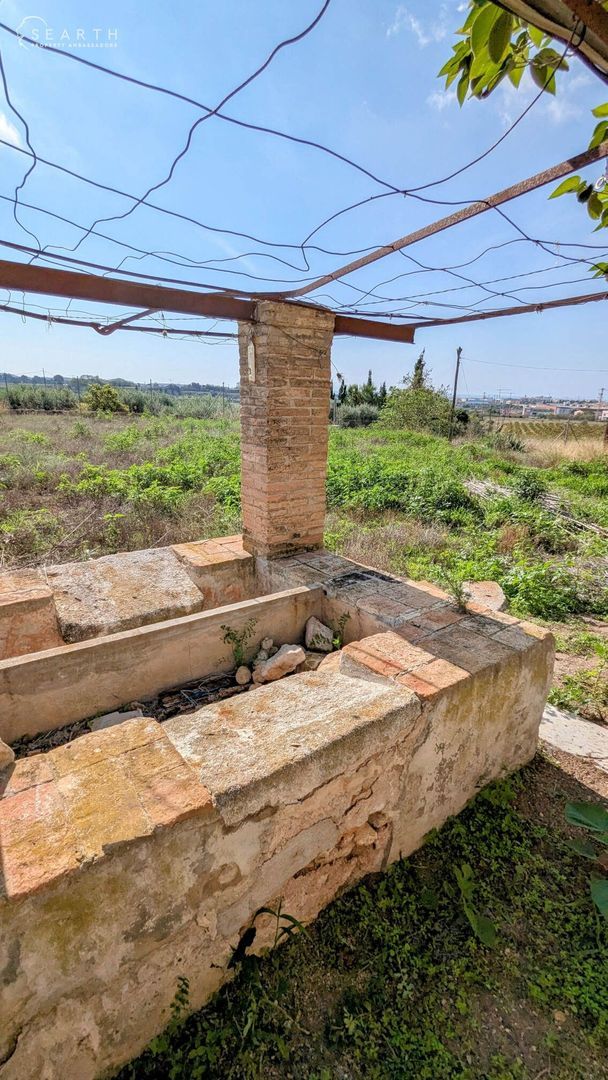 Masia and chapel, Sitges foto-18