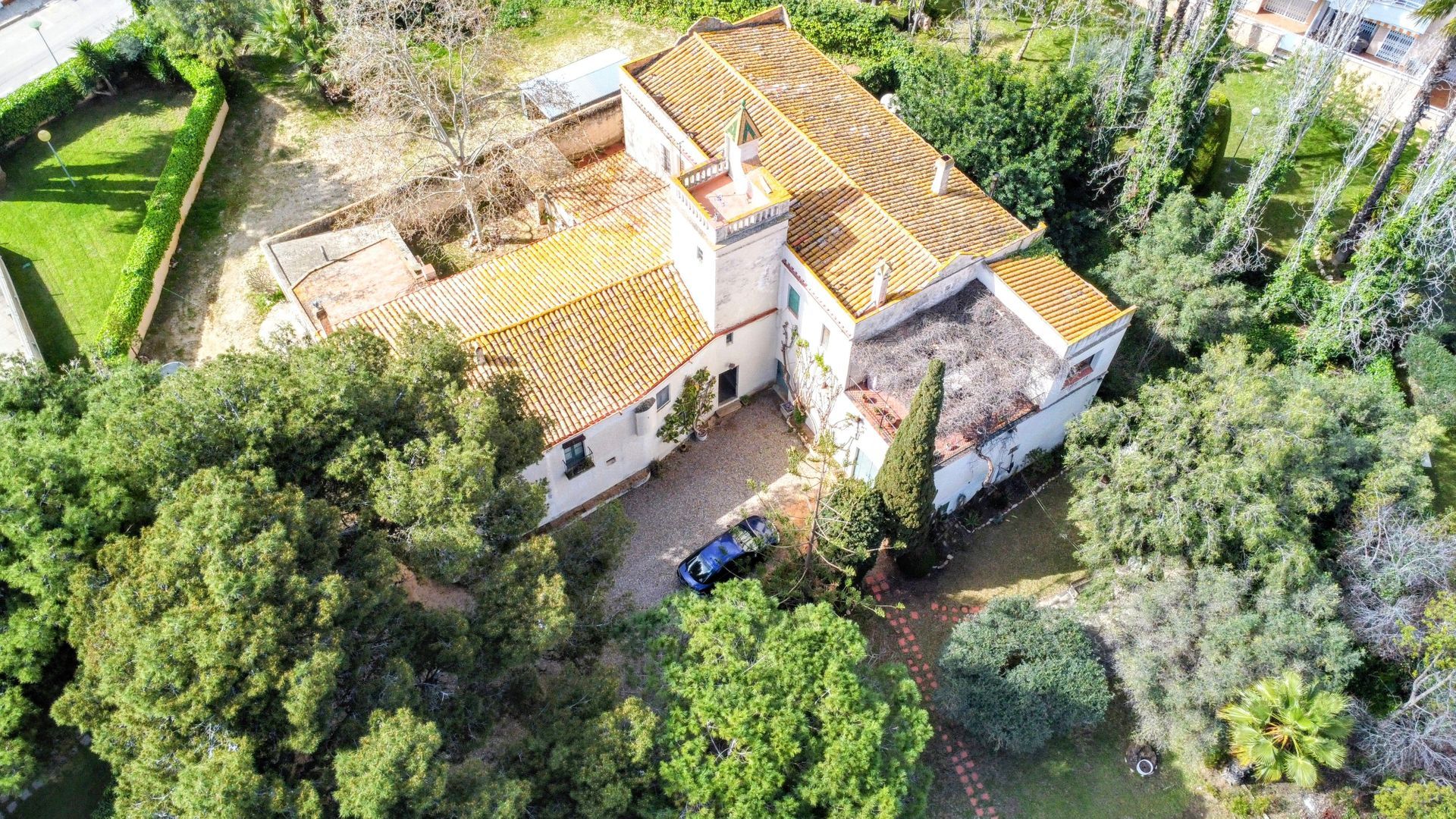 A step from the beach, Coma-Ruga foto-0