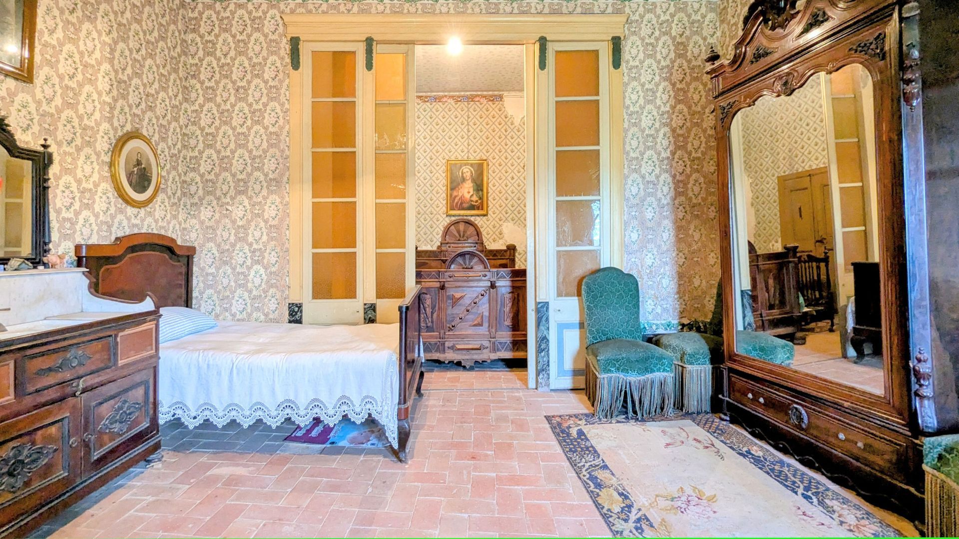 Baroness Castle, Catalan wine lands foto-24