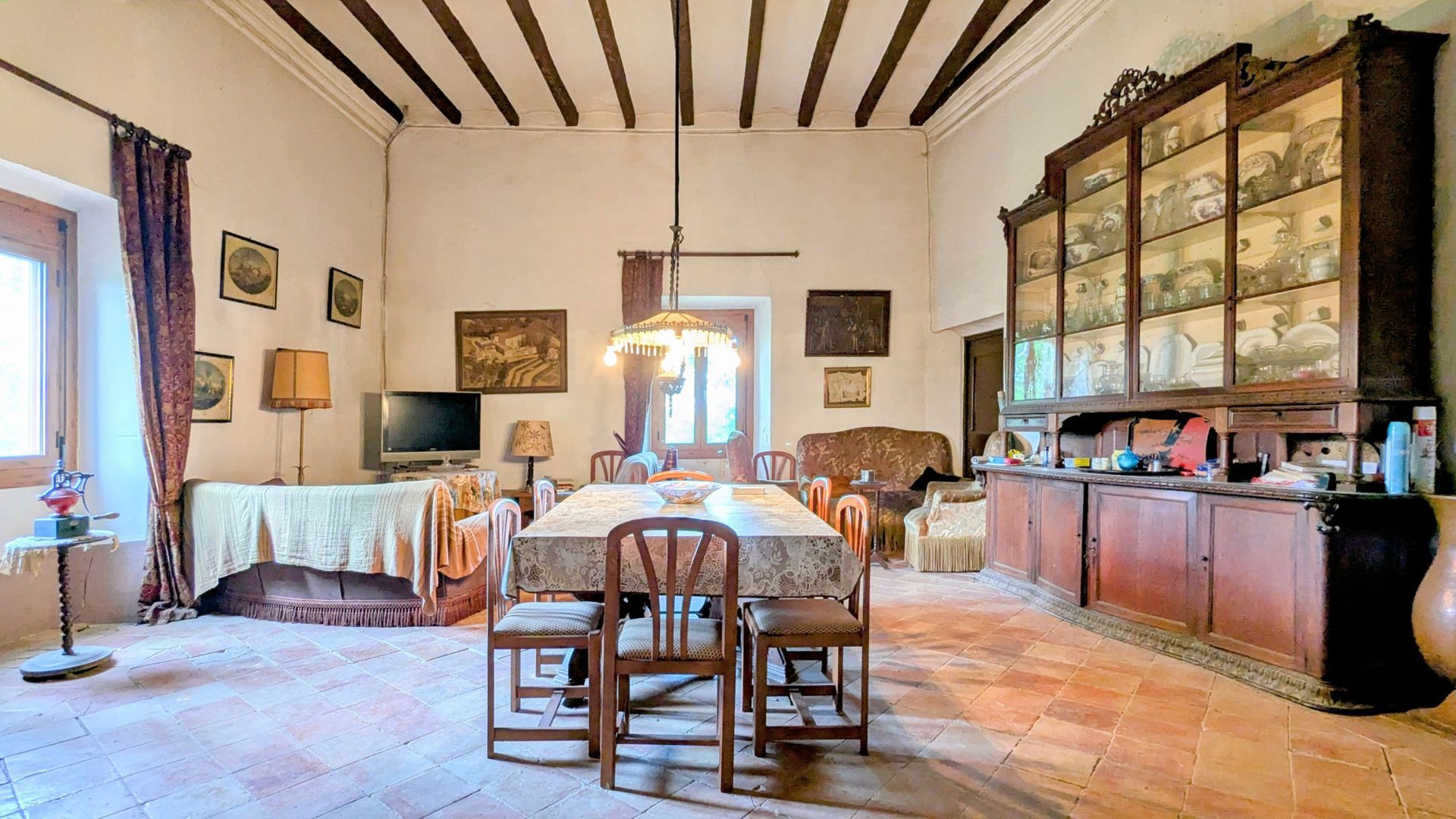 Baroness Castle, Catalan wine lands foto-20