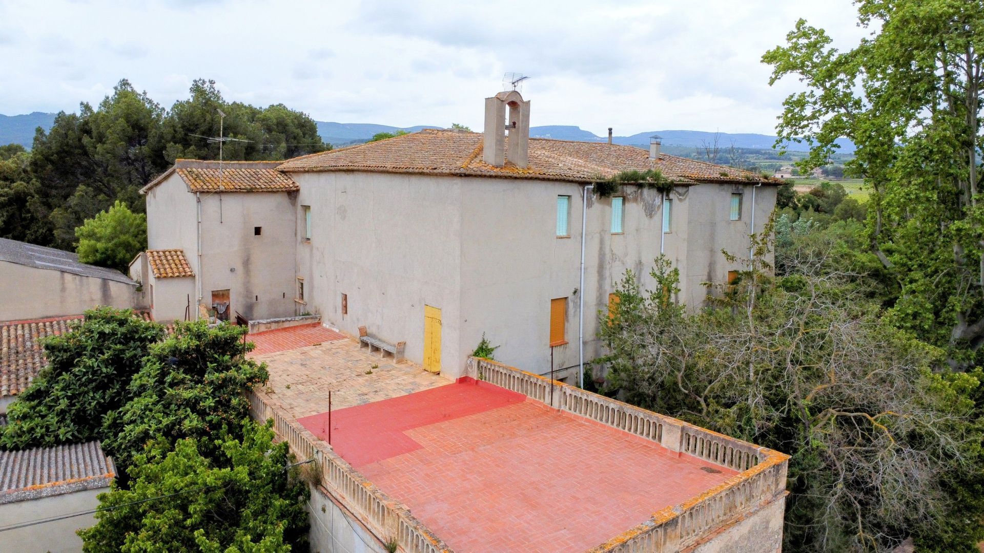 Baroness Castle, Catalan wine lands foto-35