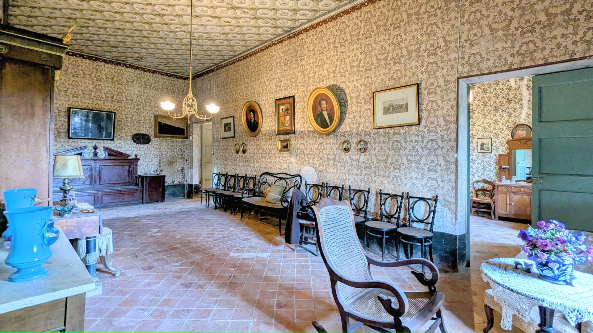 Baroness Castle, Catalan wine lands foto-17