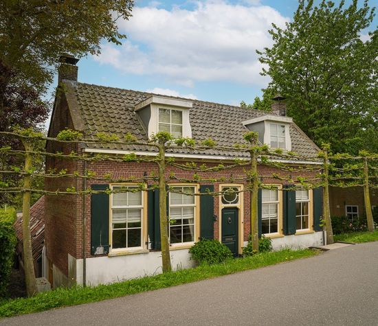 Zuiderlingedijk 179, Spijk