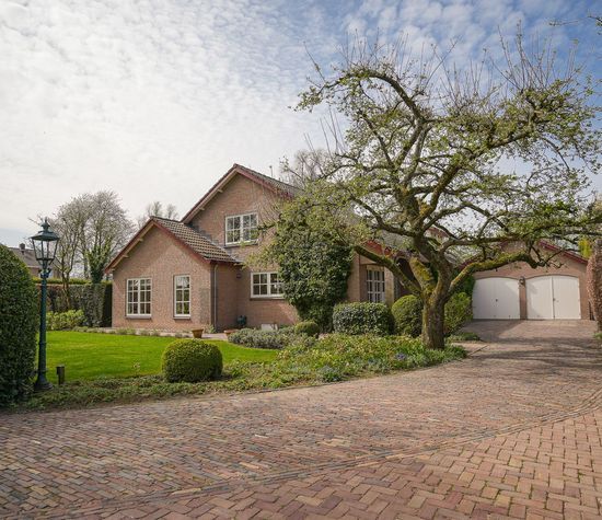 Leerdamseweg 52, Asperen
