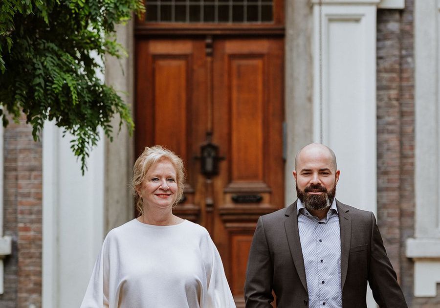 content services_investmentalt- 900x630