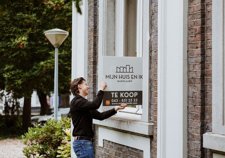 content services_register 900x630