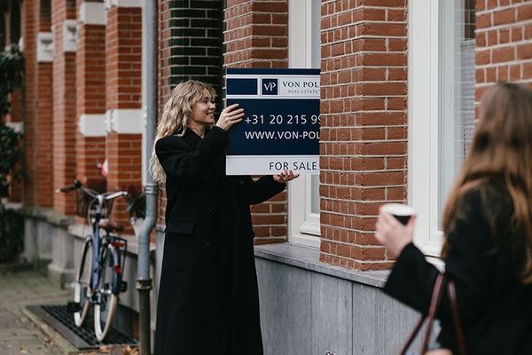Zelfstandig werkende makelaar